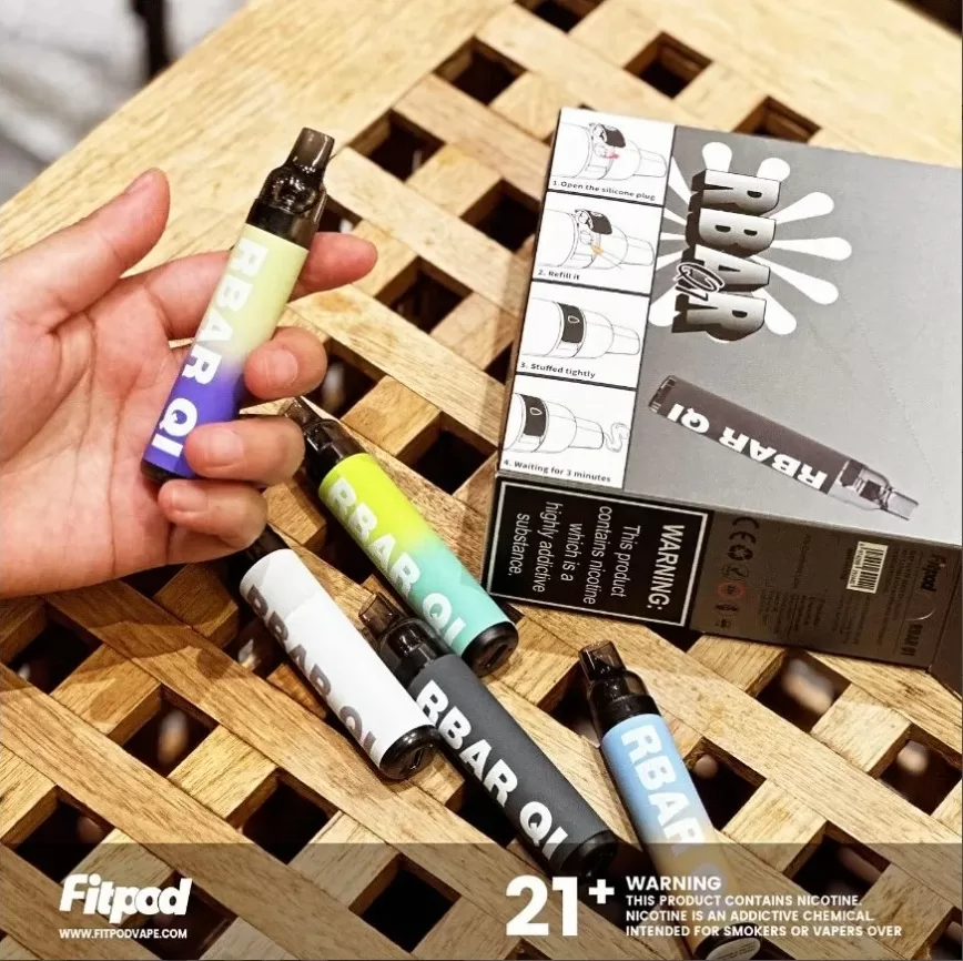 FITPOD RBAR Q1 主機推薦|便攜設計・長效電池・五款漸層配色|台灣現貨 1 Fitpod RBAR Q1 一次性電子煙主機 便攜設計 多口味選擇 長效電池|FITPOD RBAR Q1 主機推薦|便攜設計・長效電池・五款漸層配色|台灣現貨