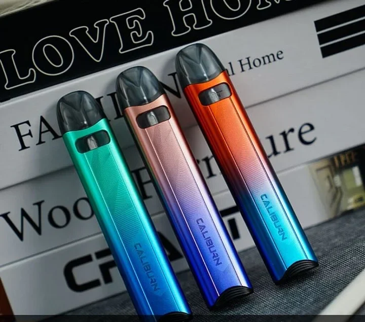 UWELL Caliburn A3 咖哩棒推薦|注油主機套裝/A3 空倉 4 入組|台灣現貨 1 原裝正品 UWELL Caliburn A3 咖哩棒 – A3 注油主機套裝 / A3 空倉(4入組)|UWELL Caliburn A3 咖哩棒推薦|注油主機套裝/A3 空倉 4 入組|台灣現貨